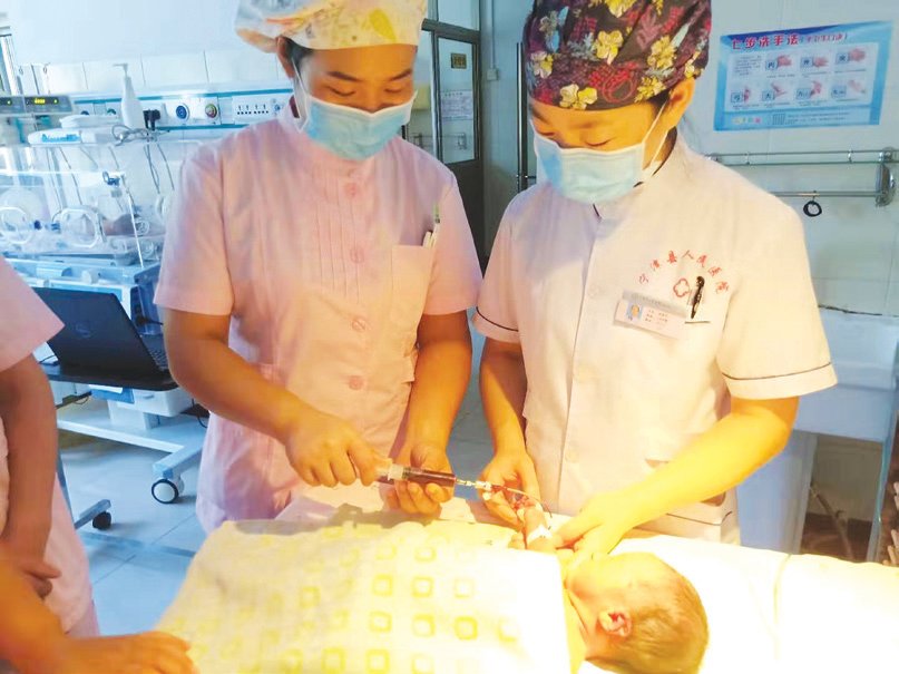 武平县妇婴监护型护送